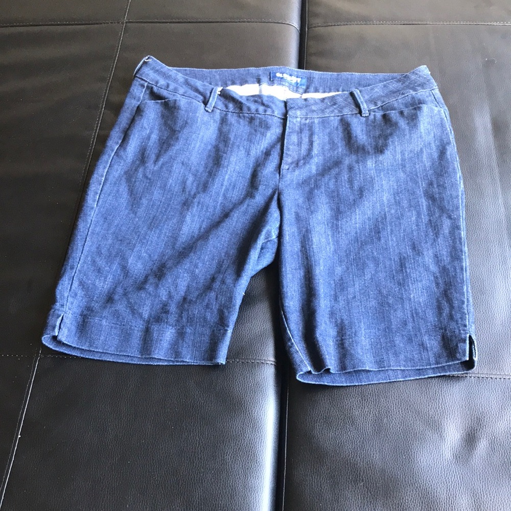 Burmuda shorts